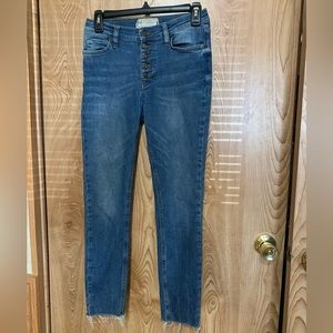 Free people Button fly Jeans, distressed at the ankle, Like new! Waist 27regular